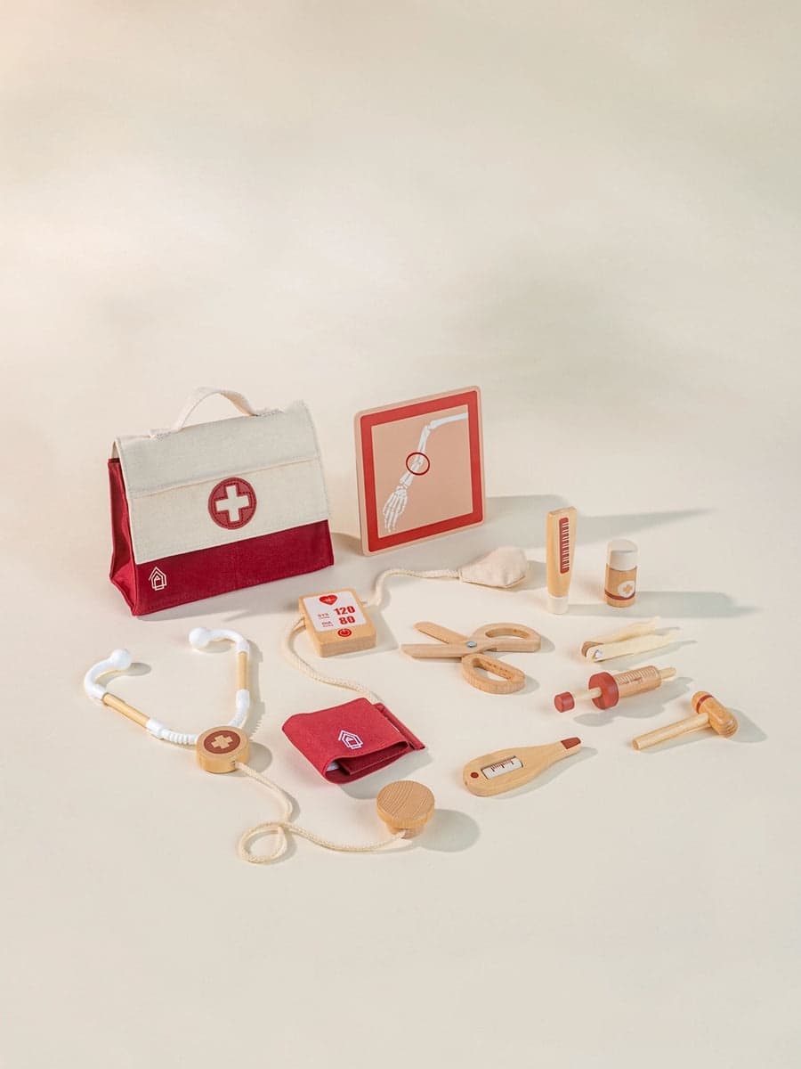 Iconic Toy Natural Healer Kit 1 iconic toy natural healer kit